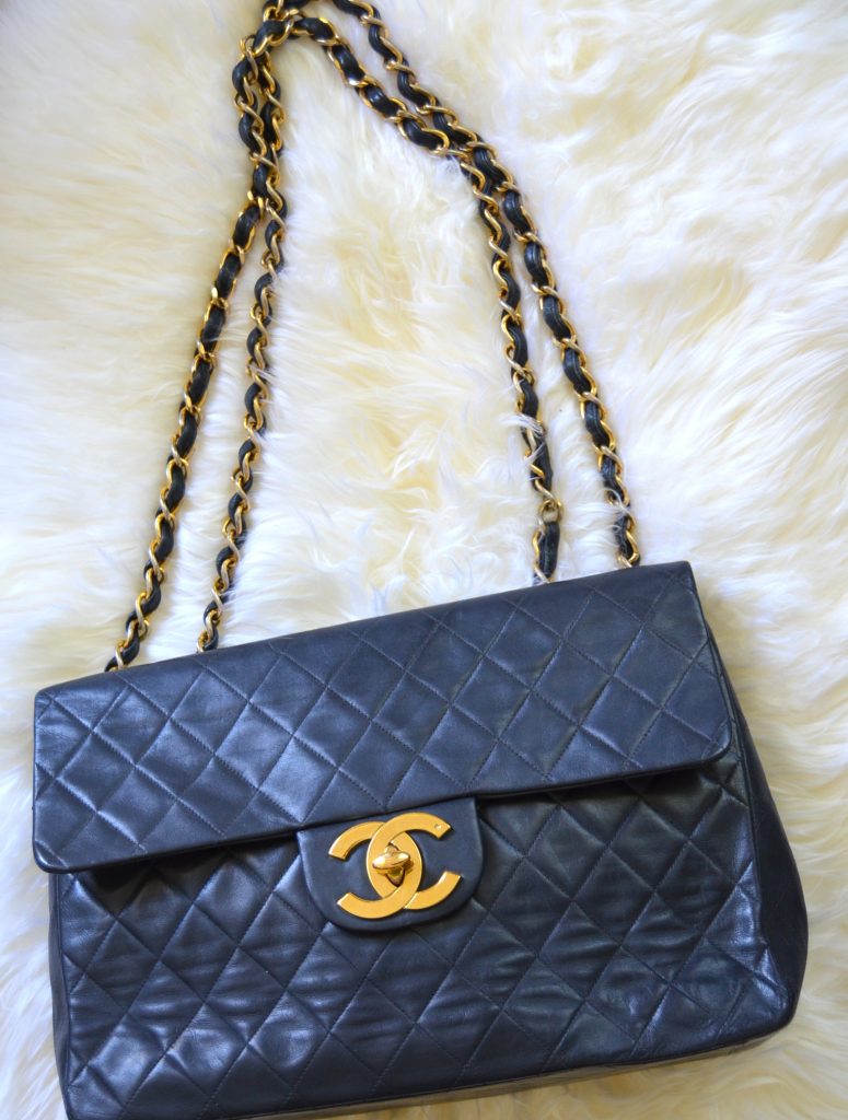 Bag Review: What Fits in a vintage Chanel Maxi Jumbo CC Flap - Lollipuff