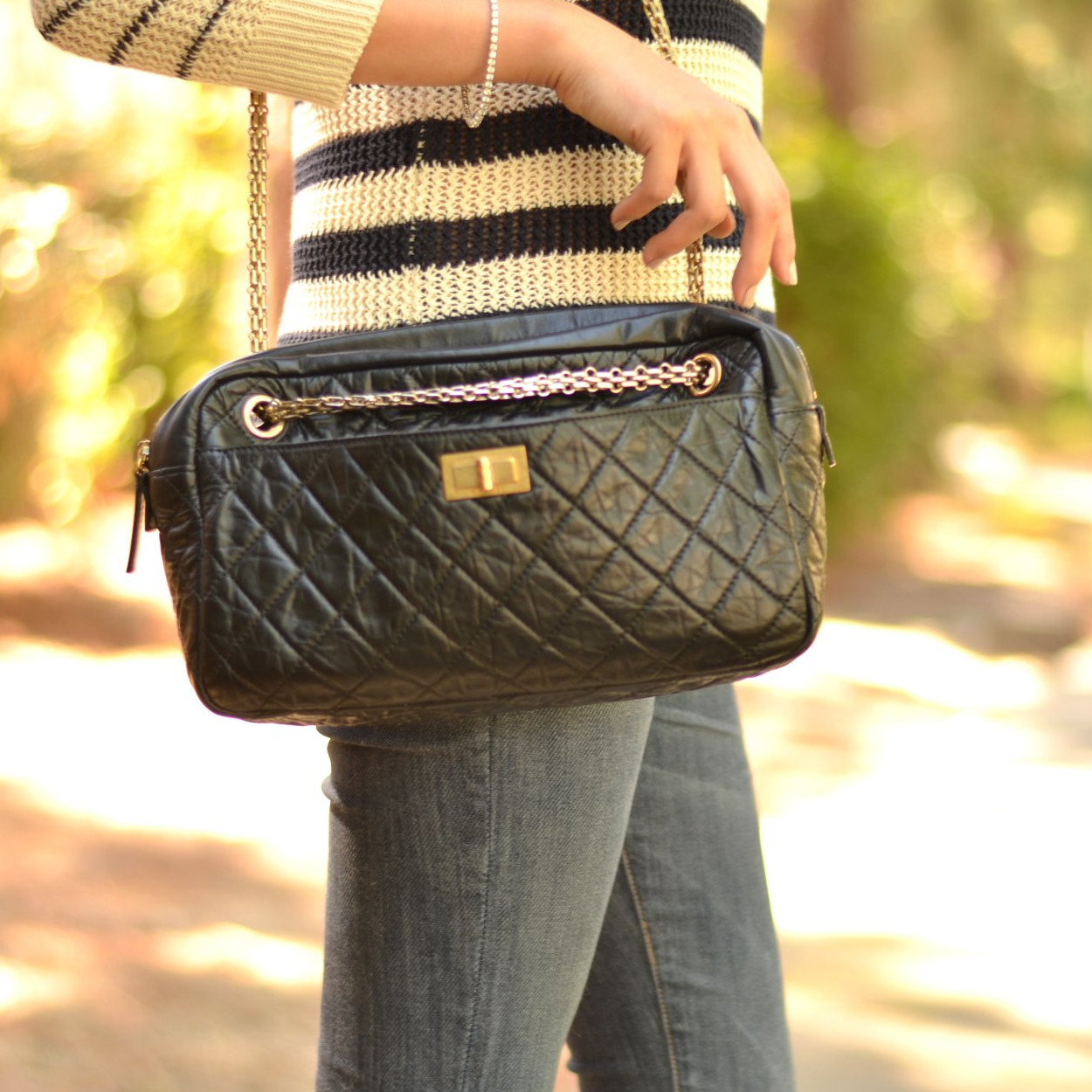 Outfit with Louis Vuitton Alma Bag - Lollipuff