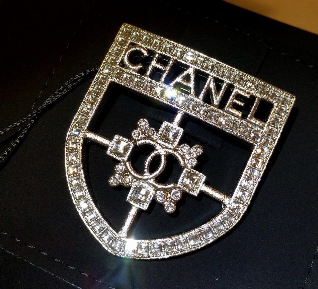 The Tale of the Fake Chanel Pin Brooch - Lollipuff