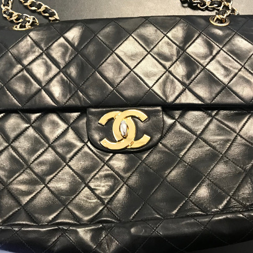 Review of a Tiny Mini Chanel Flap Bag, Lollipuff